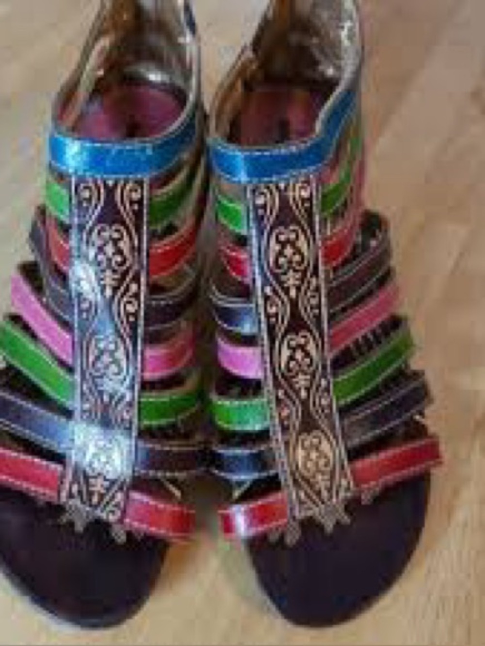 Corkys Multi-Color Strappy Leather Gladiator Sandals, size 8 good condition